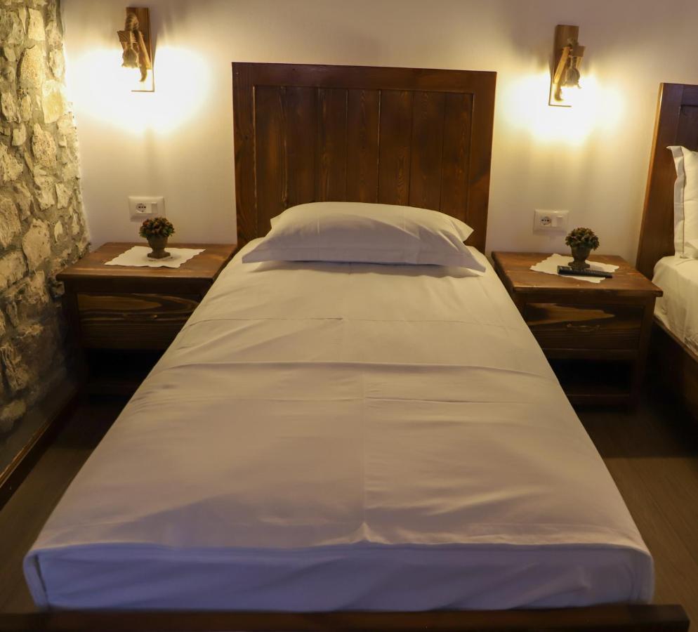 Koroni Boutique Hotel Berat Exterior foto