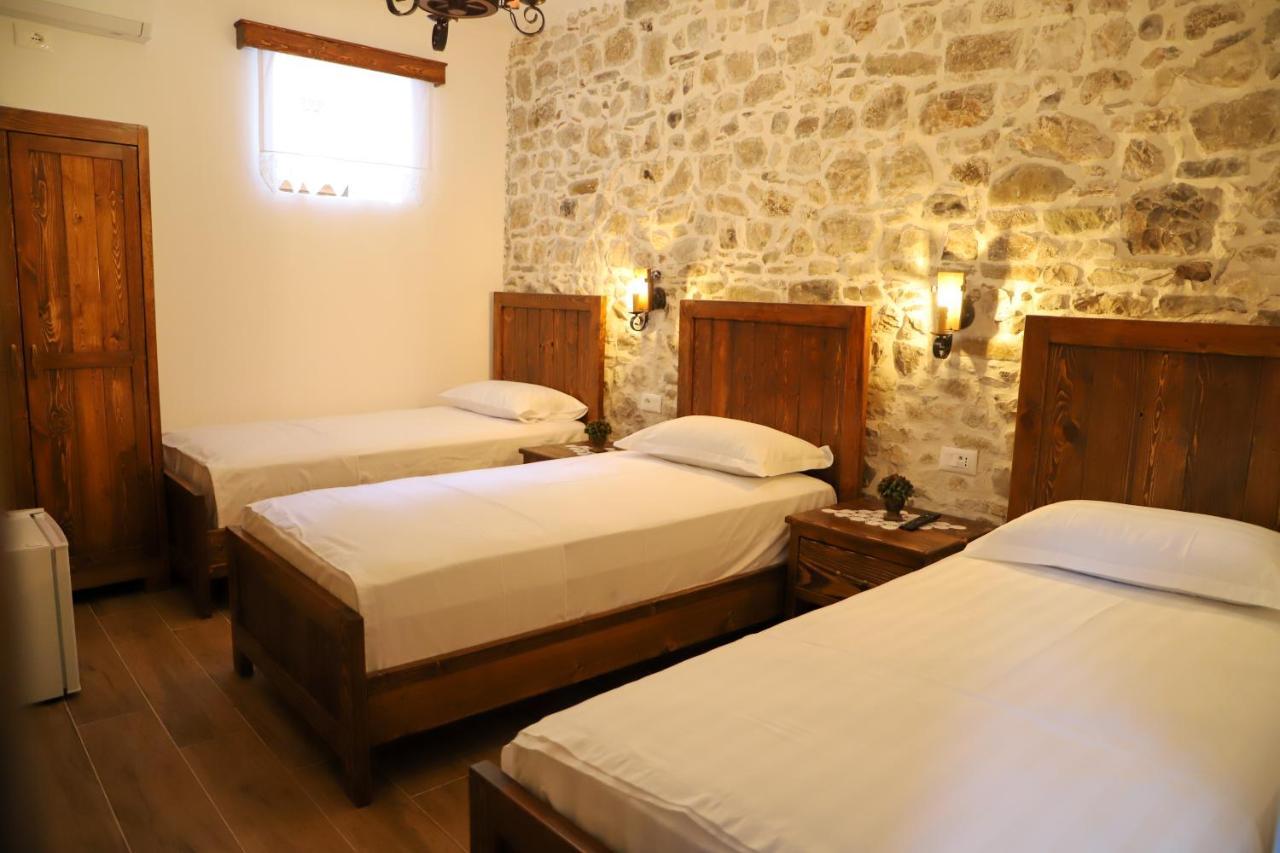 Koroni Boutique Hotel Berat Exterior foto